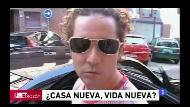 David Bisbal con gafas Oakley Felon 05-622