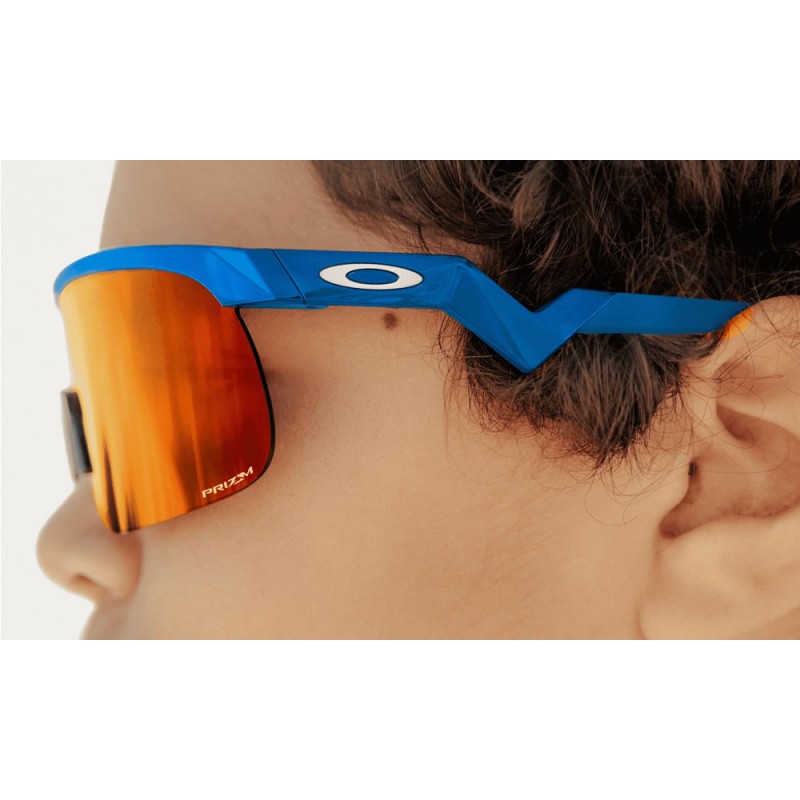 Oakley Resistor (Youth Fit) Sunglasses Atomic Orange; Prizm Trail Torch