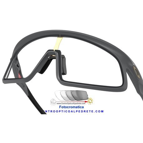 RSLV Matte Carbon / Clear Black Iridium Photochromic (OO9484D-06)